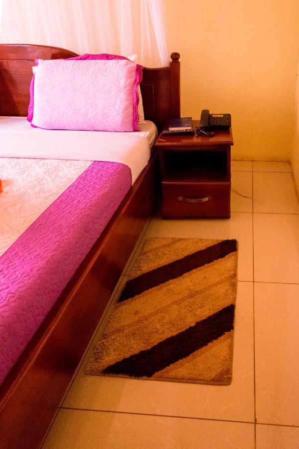 Kahondo Buffalo Hotel Kampala Makerere Eksteriør bilde