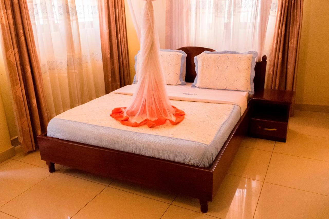 Kahondo Buffalo Hotel Kampala Makerere Eksteriør bilde