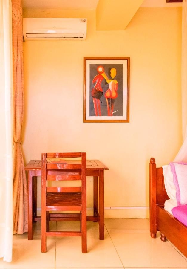 Kahondo Buffalo Hotel Kampala Makerere Eksteriør bilde